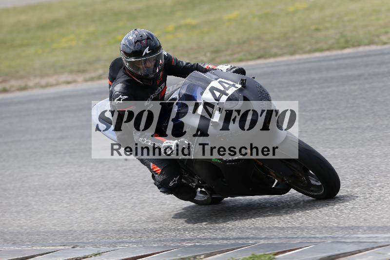 /32 03.08.2026  TIMMOT ADR/Gruppe C/444
